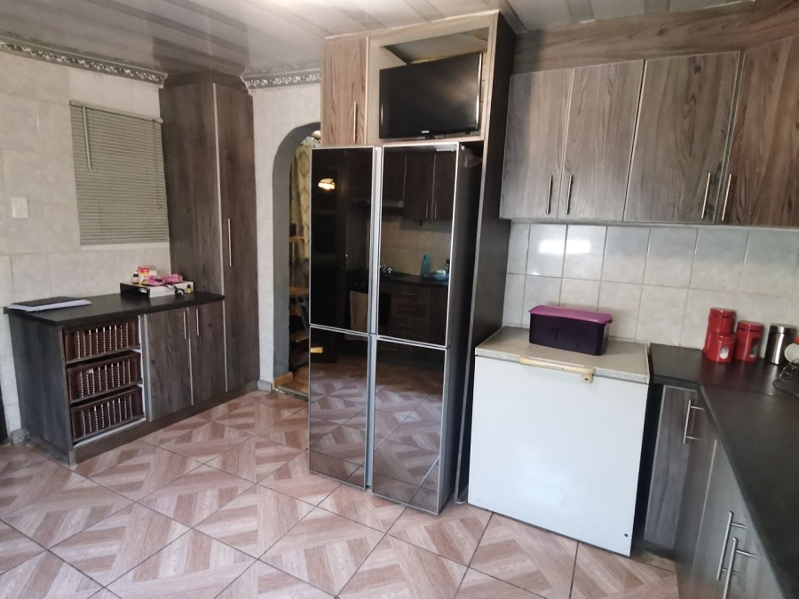 3 Bedroom Property for Sale in Kwazakhele Eastern Cape